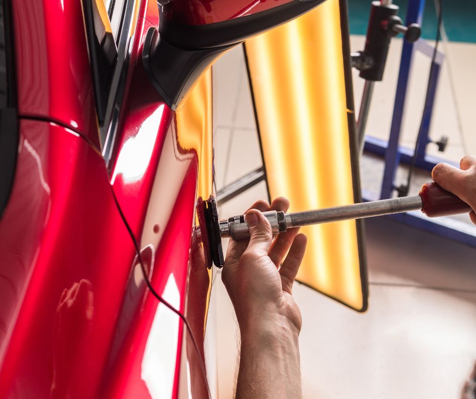 tècnica PDR reparació abonyegament sense pintar taller Lleida